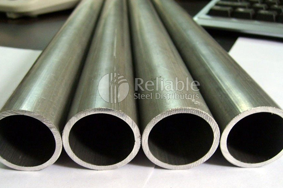 Inconel 600 Pipes Supplier in India